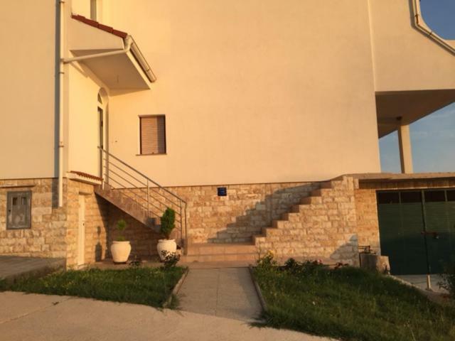 Apartments Isabella - Family Only Kustići Exterior foto